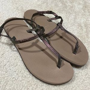 Havaiana sandals - tan with purple iridescent straps